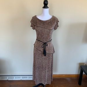 Size 6 Connected Apparel Tiered Dress